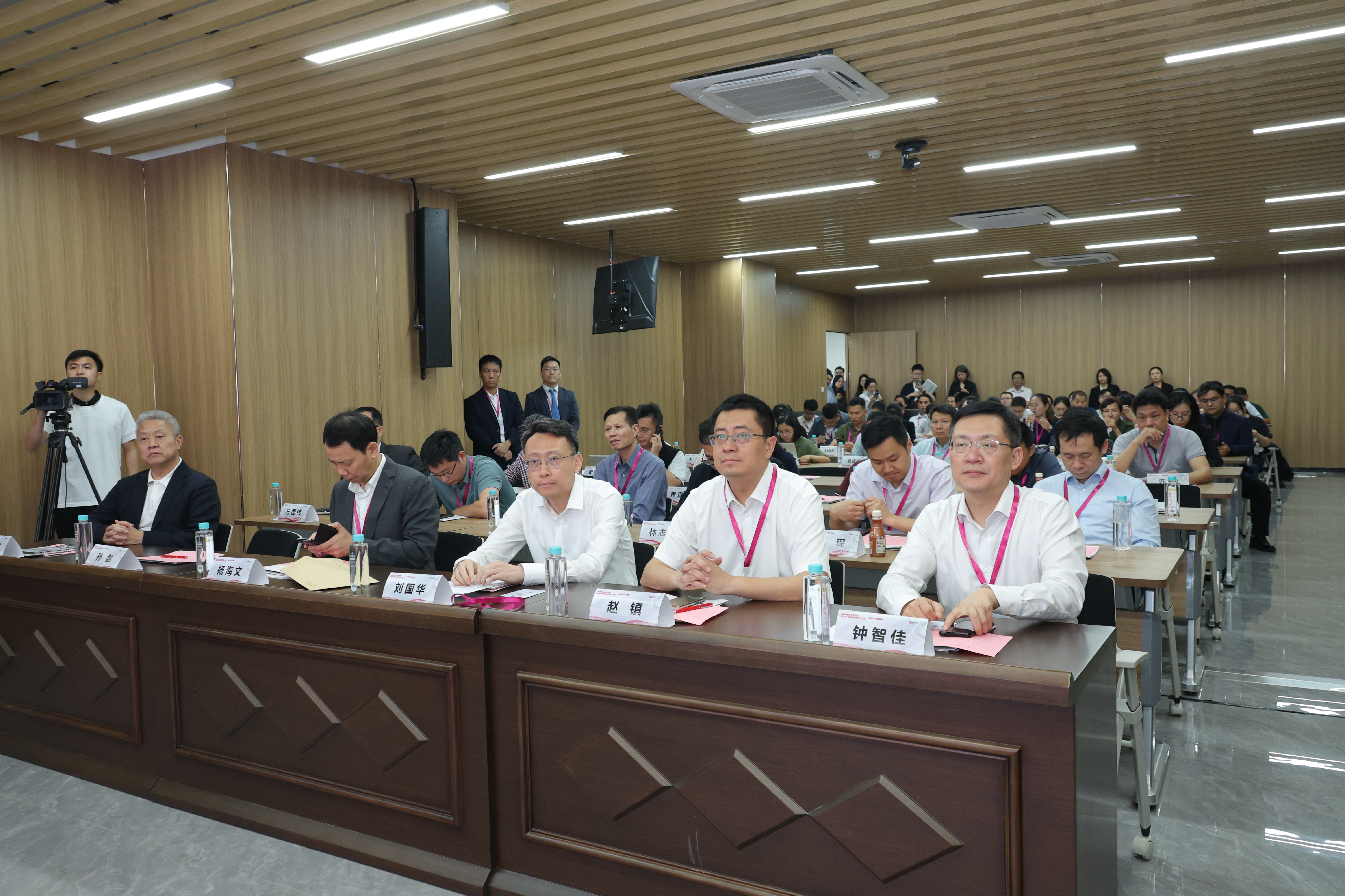 1713409742997684.jpg CZE_9309.JPG